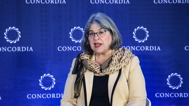 La alcaldesa de Miami-Dade, Daniella Levine Cava.