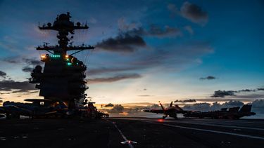 Fuerzas militares estadounidenses mantienen la lucha contra las organizaciones terroristas en el Caribe.