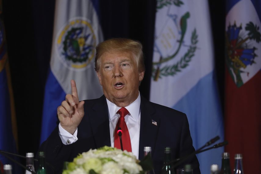 Donald Trump fotografiado durante un encuentro con l&iacute;deres de 12 pa&iacute;ses latinoamericanos para hablar sobre la situaci&oacute;n en Venezuela el 25 de septiembre del 2019 en Nueva York.&nbsp;
