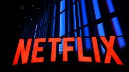 El logotipo de Netflix se ve en el Netflix Tudum Theatre en Los Ángeles, California, el 14 de septiembre de 2022. El logotipo de Netflix se ve en el Netflix Tudum Theatre en Los Ángeles, California, el 14 de septiembre de 2022.