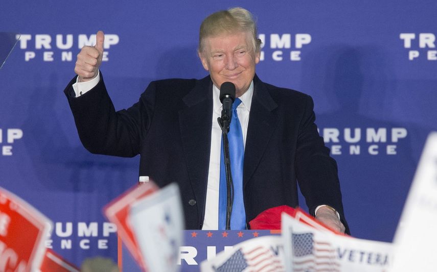 El candidato republicano Donald Trump durante un acto de campaña en Virginia, EEUU, a solo horas de la jornada final de elecciones en el país.