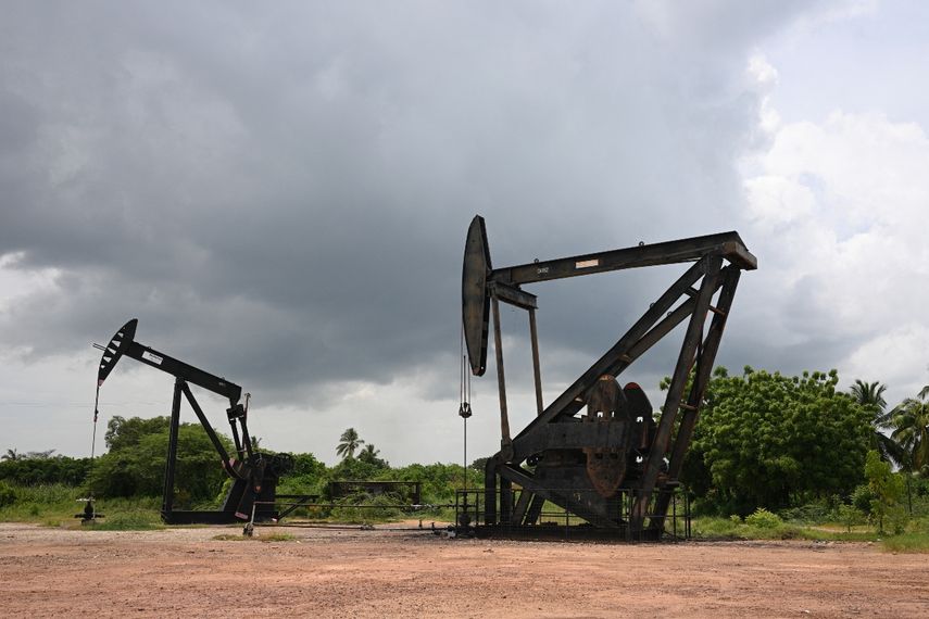 Bombas de petróleo en Maracaibo, estado de Zulia, Venezuela.