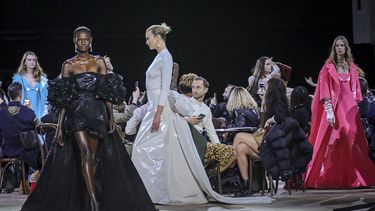 El desfile del dise&ntilde;ador Marc Jacobs cerr&oacute; la Semana de la Moda de Nueva York.&nbsp;