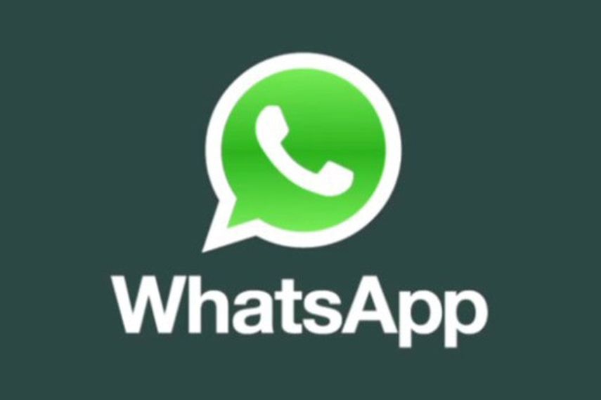 Para empezar a comenzar este servicio desde un ordenador, el usuario deberá escanear con el smartphone un código QR que le aparecerá en la pantalla del navegador.