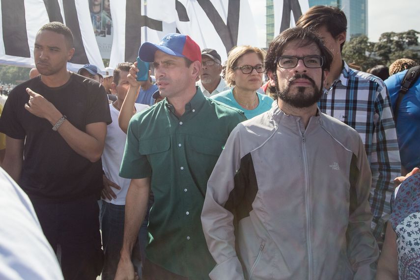 Pese a una asistencia que sobrepasaba las miles de personas, el volumen de personas no se evidenció como las últimas manifestaciones convocadas en 2016.&nbsp;