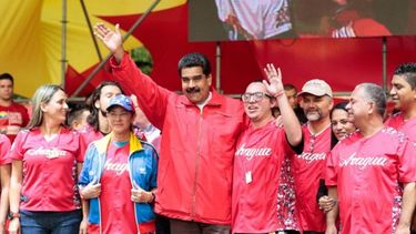Maduro dijo que el domingo el pueblo le dará una lección de honor, de ética al imperialismo y a sus lacayos en el país (TWITTER/@PresidencialVen)