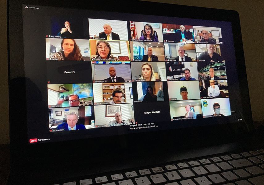 Esta imagen recoge un momento de la conferencia telemática de la alcaldesa de Miami-Dade, Daniella Levine Cava, 4 de diciembre de 2020.