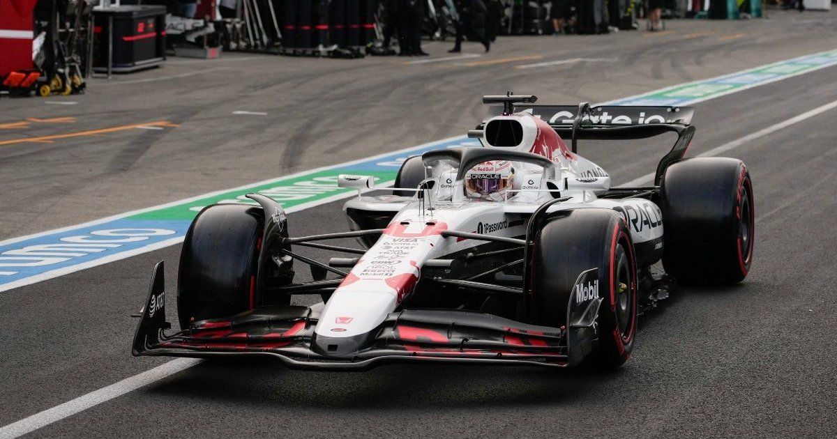 Verstappen se rebela ante los McLaren y logra una pole “inesperada”