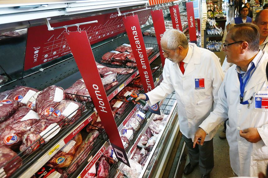 China y otros países suspendieron temporalmente la entrada de productos de carne y pollo brasileños&nbsp;