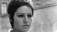 En esta foto de archivo tomada el 4 de agosto de 1969, la actriz francesa Nathalie Delon posa durante una sesión de fotos. Nathalie Delon ha fallecido a los 79 años, anunció su hijo el 21 de enero de 2021.
