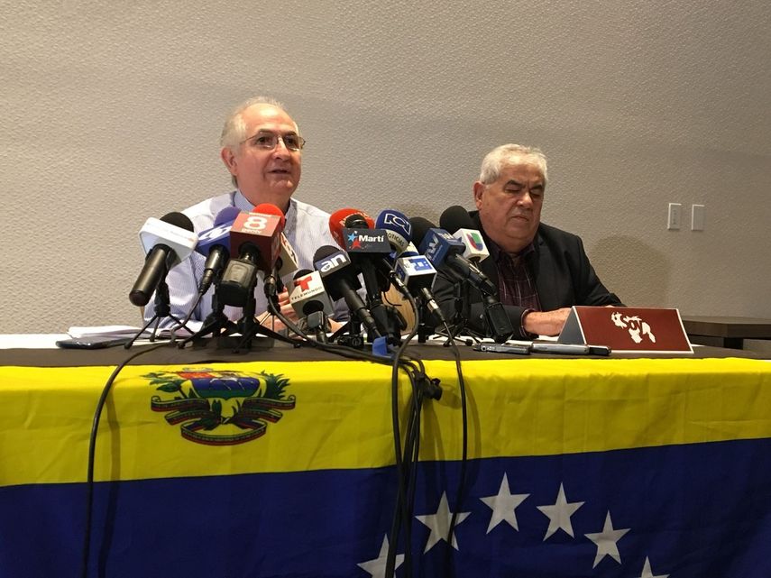 Antonio Ledezma durante la conferencia de prensa.