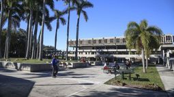 Miami Dade College Kendall Campus. Miami Dade College Kendall Campus.