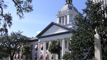 Vista parcial del Capitolio en Tallahassee, Florida.
