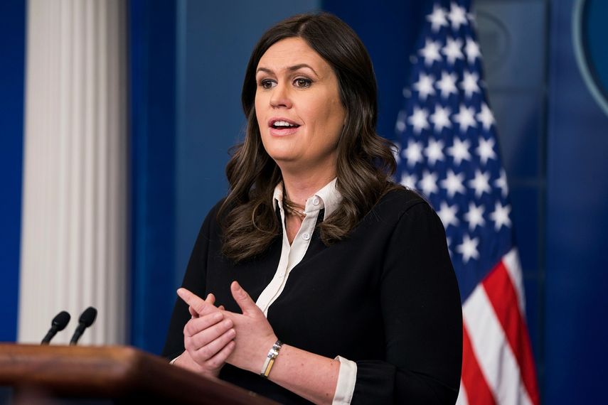 La portavoz de la Casa Blanca,&nbsp;Sarah&nbsp;Huckabee&nbsp;Sanders, durante la rueda de prensa.