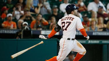 Altuve fue el jugador con más hits en la temporada regular