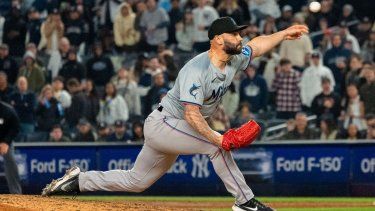 Tanner Scott se ha establecido como uno de los mejores relevistas de las Grandes Ligas en tiempos recientes.