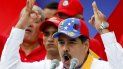 El presidente venezolano Nicolás Maduro habla durante un mítin antiimperialista por la paz, el sábado 23 de marzo de 2019, en Caracas, Venezuela. Líderes de la OEA emitieron un informe que critica a la fiscalía de la Corte Penal Internacional por no haber iniciado una investigación sobre presuntos crímenes de lesa humanidad cometidos en Venezuela, alentando con la demora al gobierno de Maduro “a cometer más crímenes”. El presidente venezolano Nicolás Maduro habla durante un mítin antiimperialista por la paz, el sábado 23 de marzo de 2019, en Caracas, Venezuela. Líderes de la OEA emitieron un informe que critica a la fiscalía de la Corte Penal Internacional por no haber iniciado una investigación sobre presuntos crímenes de lesa humanidad cometidos en Venezuela, alentando con la demora al gobierno de Maduro “a cometer más crímenes”.