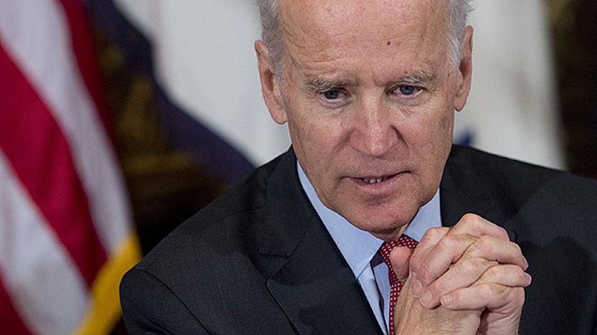 Ustedes pueden marcar una gran diferencia, dijo Biden a los asistentes al lamentar, por ejemplo, la poca información que algunos estados envían al sistema federal de antecedentes penales (EFE/ARCHIVO)