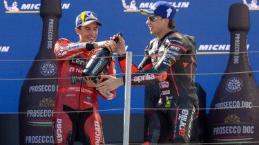 marc marquez alarga en hungria su racha imperial hacia el titulo