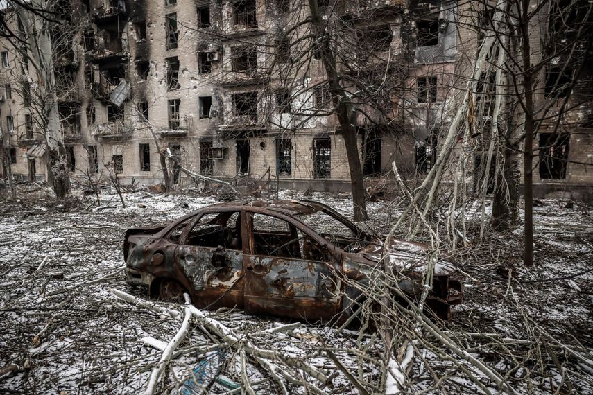 Un edificio bombardeado por las fuerzas rusas.