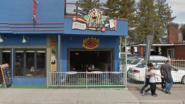 El restaurante Lala Bistro, situado en la localidad de Buckingham, en la provincia de Quebec, ya comenzó a aplicar su boicot a los productos estadounidenses.