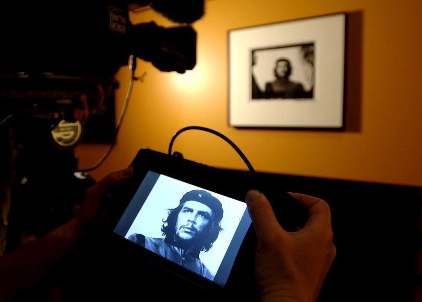Exposición de fotografías tomadas por Alberto Korda.