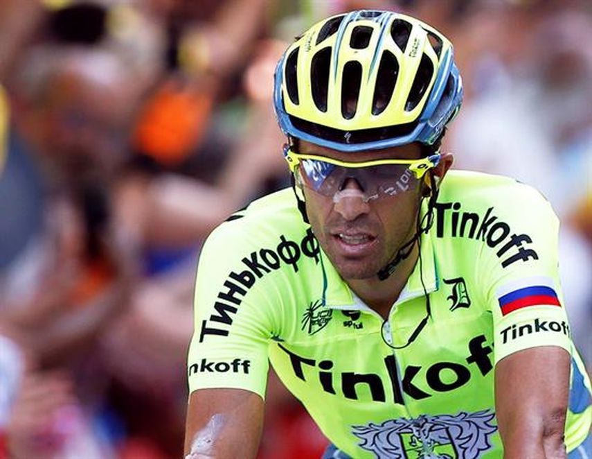 Contador sufrió dos caídas en las primeras etapas de la competencia. (EFE)