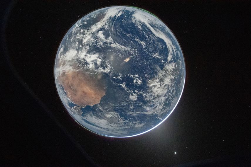 La Tierra en todo su esplendor fue captada por tripulantes de Artemis II, el 3 de marzo de 2026.