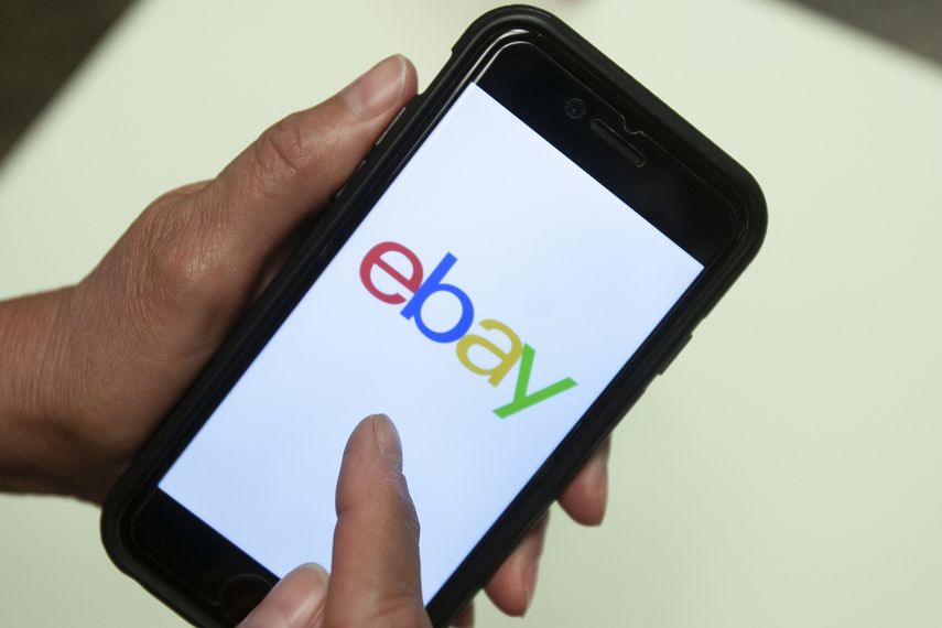 Fotograf&iacute;a del 11 de julio de 2019 de la aplicaci&oacute;n de eBay desde un tel&eacute;fono celular en Miami.
