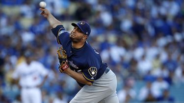 Chacín sumó su segunda victoria en esta postemporada y mantiene su efectividad inmaculada.