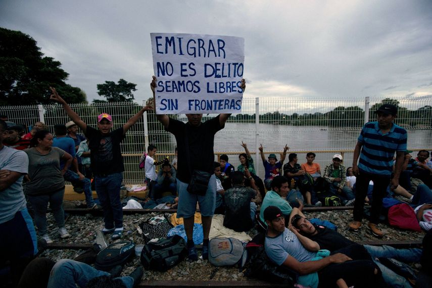 Guatemala frena nueva caravana de 600 migrantes la mayor a