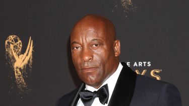 Singleton fue hospitalizado en Los Ángeles después de que se sintiera mal tras haber regresado de un viaje a Costa Rica.