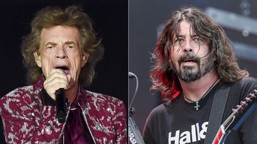 Mick Jagger, vocalista de The Rolling Stones, durante una presentación en East Rutherford, Nueva Jersey el 1 de agosto de 2019, izquierda, y Dave Grohl de los Foo Fighters durante una presentación en el Pilgrimage Music and Cultural Festival en Franklin, Tennessee el 22 de septiembre de 2019.&nbsp;