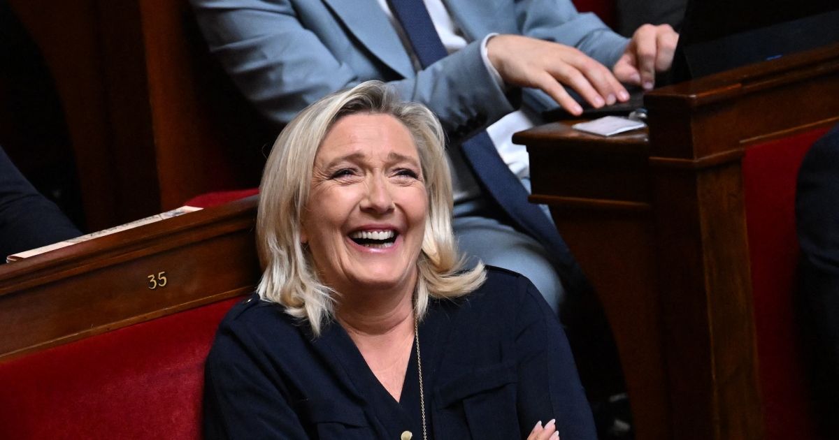 Tribunal de Paris condena e inhabilita a Marine Le Pen por malversación de fondos públicos europeos