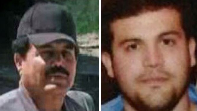 Foto suministradas por el Departamento de Estado de Estados Unidos muestra a Ismael El Mayo Zambada, líder histórico del cártel mexicano de Sinaloa, a la izquierda, y a Joaquín Guzmán López, hijo de otro líder del cártel, tras ser detenidos por las autoridades estadounidenses en Texas.