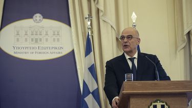 El ministro de exteriores de Grecia Nikos Dendias en la sede del ministerio en Atenas el 9 de julio del 2019.&nbsp;