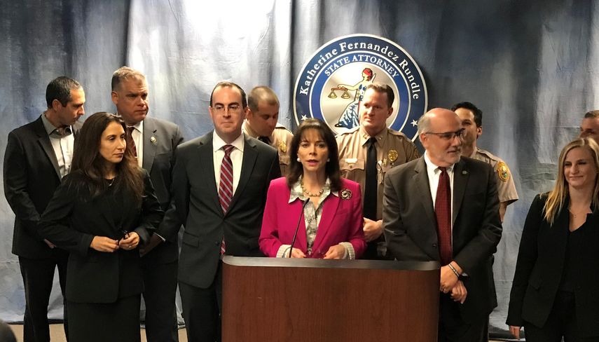Katherine Fern&aacute;ndez, fiscal estatal del condado Miami-Dade, en rueda de prensa.&nbsp;
