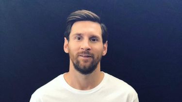 El crack del Barcelona colgó un video en sus redes sociales para revelar la noticia.