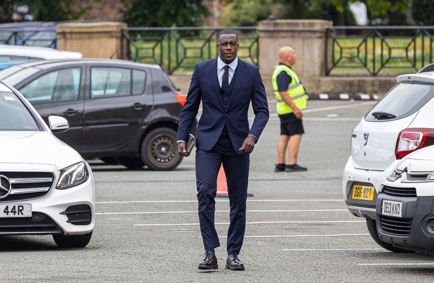 El jugador francés del Manchester City Benjamin Mendy se presenta al juzgado de Chester, Inglatera, el lunes 15 de agosto de 2022.&nbsp;