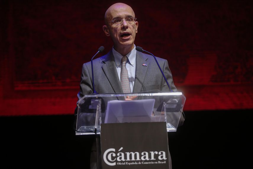El presidente de filial brasileña del banco Santander, Sergio Rial