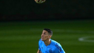 El atacante argentino Ángel Di María durante un entrenamiento con miras a la final del Mundial contra Francia en Doha, el jueves 15 de diciembre de 2022.