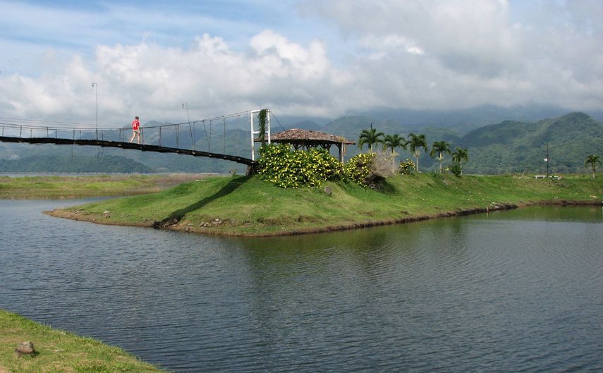 Vista parcial del lago de Yojoa. (JESÚS HERNÁNDEZ)