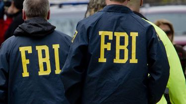 Imagen referencial de agentes del FBI en una operación.