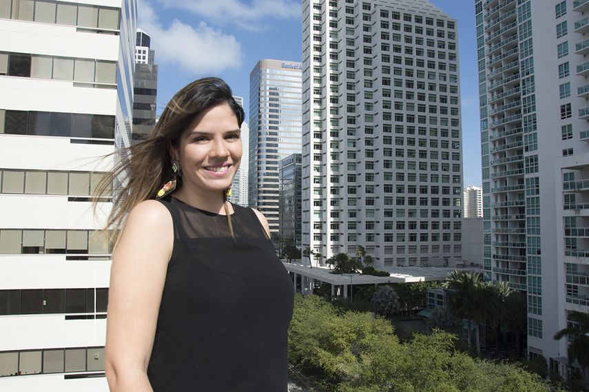 Asimismo, Jiménez explicó que lo primero que los padres deben hacer es aprender a conectarse con sus hijos. (JJ BLANCO)