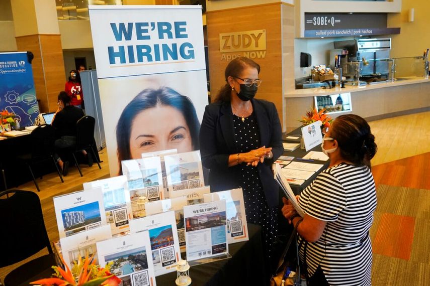 Feria de empleo en Miami Gardens, Florida. (Foto AP/Marta Lavandier) &nbsp;