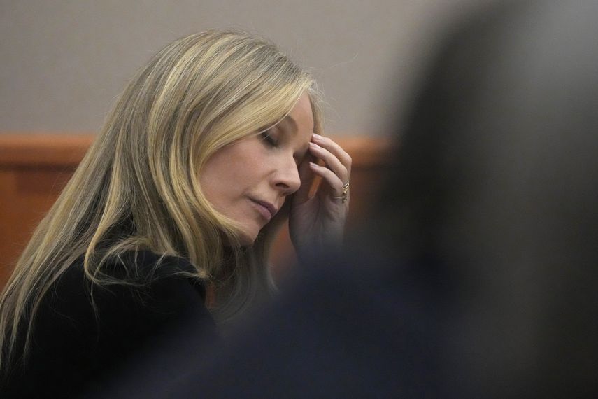 Gwyneth Paltrow en la corte durante una objeción de su abogado en su juicio el miércoles 29 de marzo de 2023 en Park City, Utah. La defensa llama a declarar al acusado de la actriz.