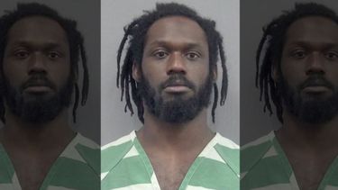 Rich Swann enfrenta cargos de agresión y detención ilegal.