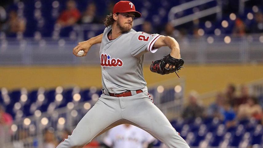 El abridor de los Filis, Aaron Nola, trabajó 7.1 innings en blanco con siete ponches, un boleto y cuatro hits