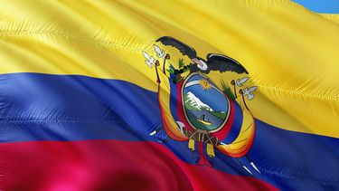 ministro de ecuador renuncia tras sangrientas revueltas carcelarias