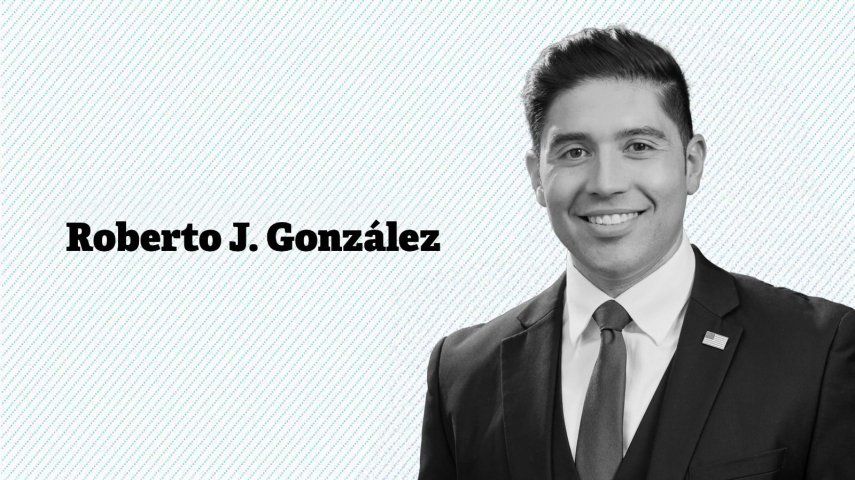 ROBERTO J GONZÁLEZ autor